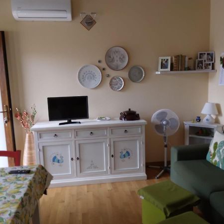 Appartamento La Casa Di Pia Càbras Esterno foto
